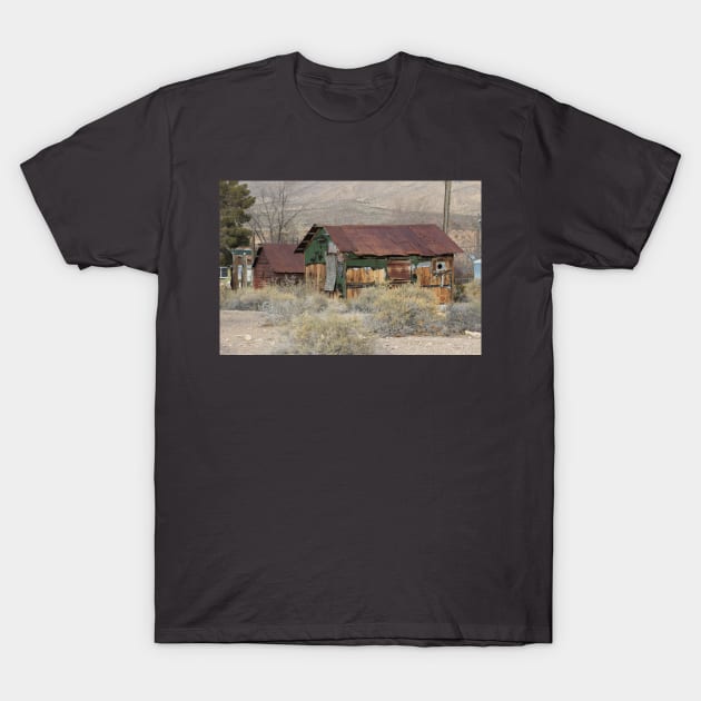 Abandoned house T-Shirt by Rob Johnson Photography